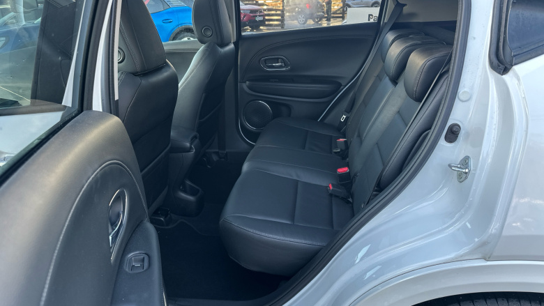 Honda HR-V 1.5 i-VTEC EX CVT 5dr Petrol Hatchback